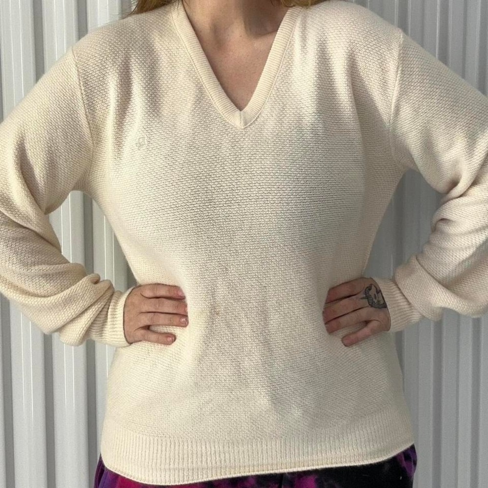 Gorgeous Vintage Christian Dior Cream V-Neck Sweater - Orlon Acrylic Soft- Sz L